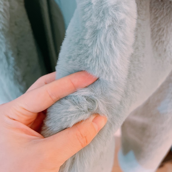 Faux fur jacket in mint blue, size S, good condition - Picture 5 of 5